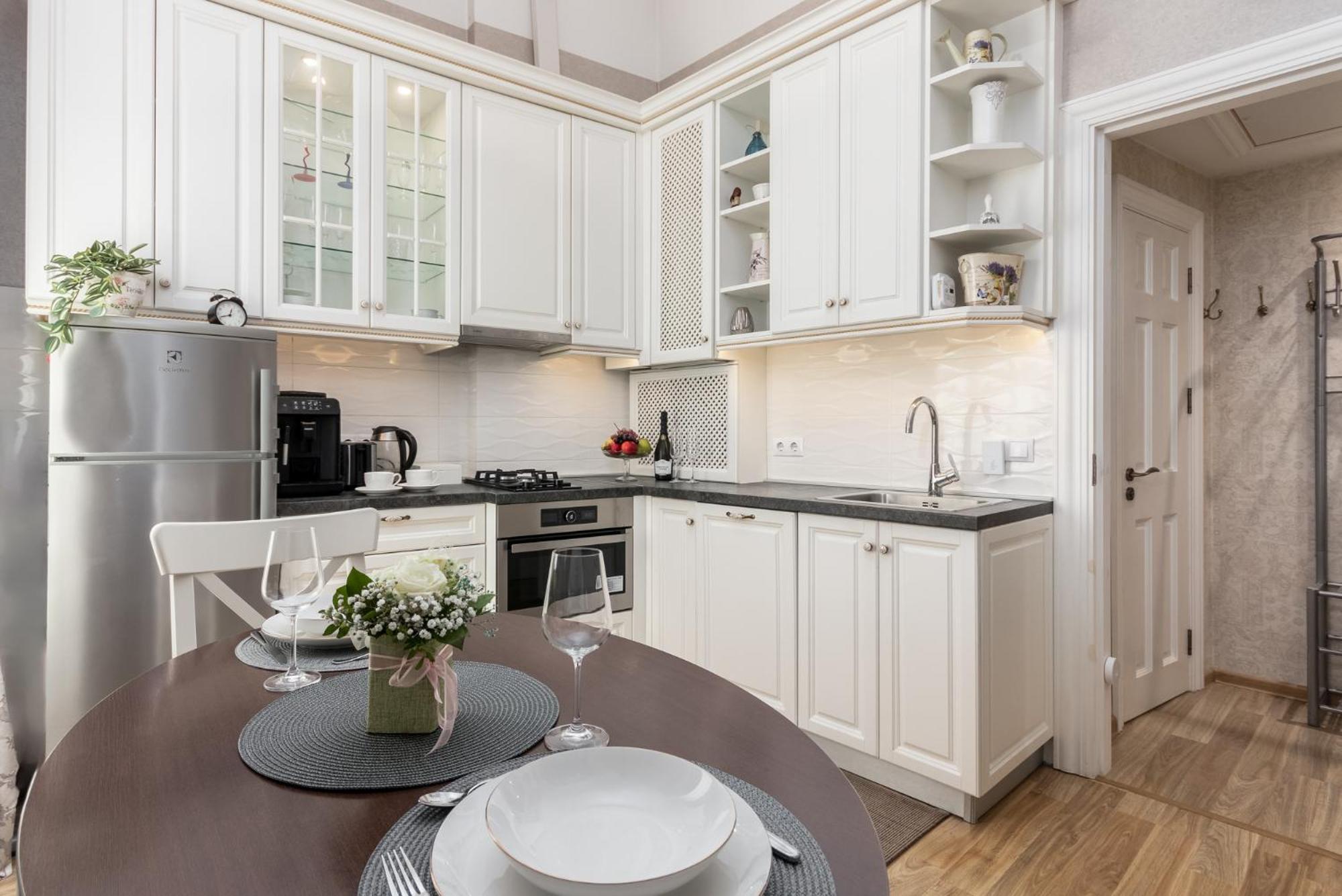 Appartement Elegant In Historical Centre & Free Locked Parking